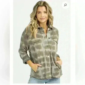 Anthropologie Olivaceous Dyed Shacket Sized Small